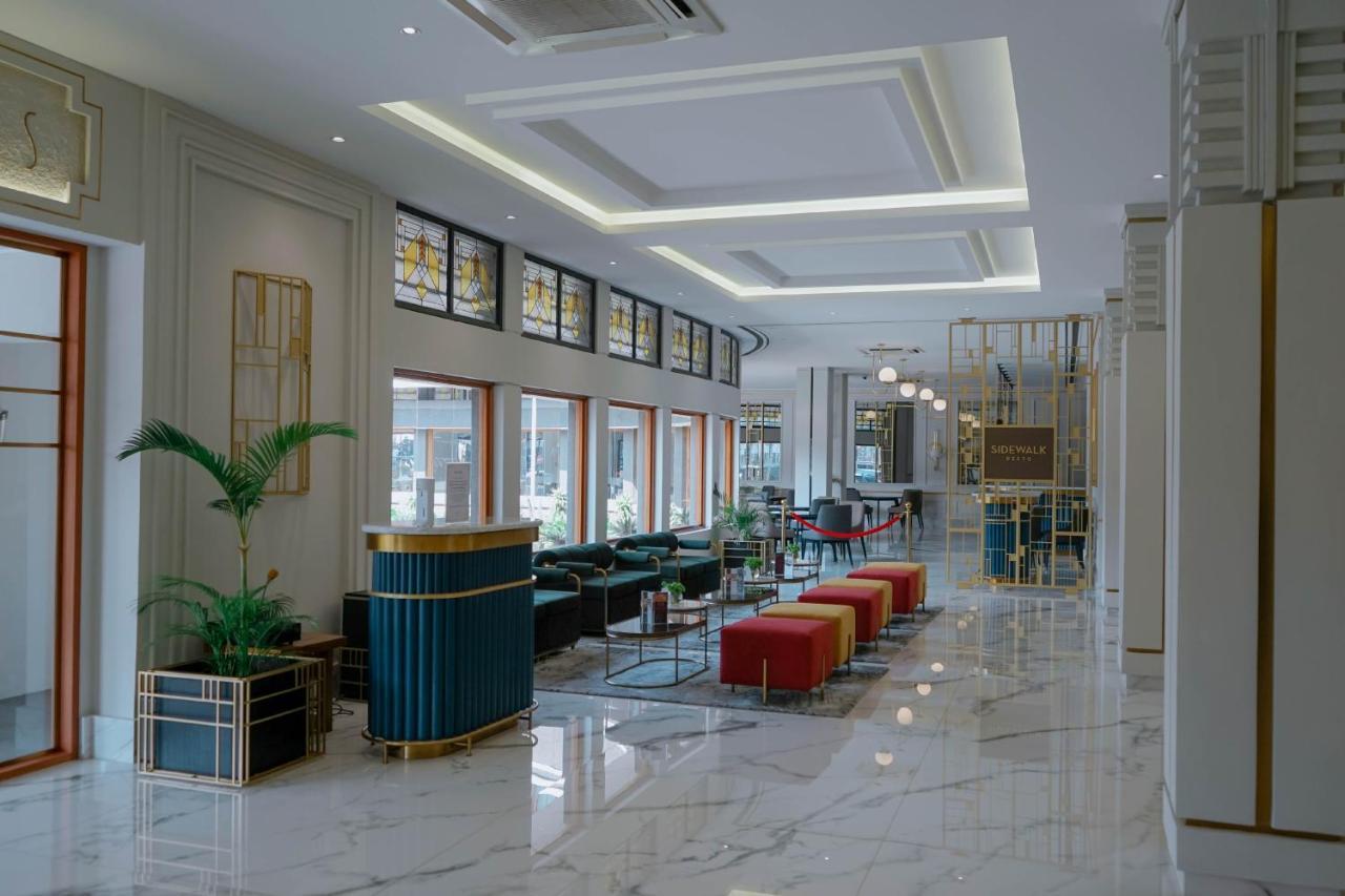 Hotel Savoy Homann Bandung Exteriör bild