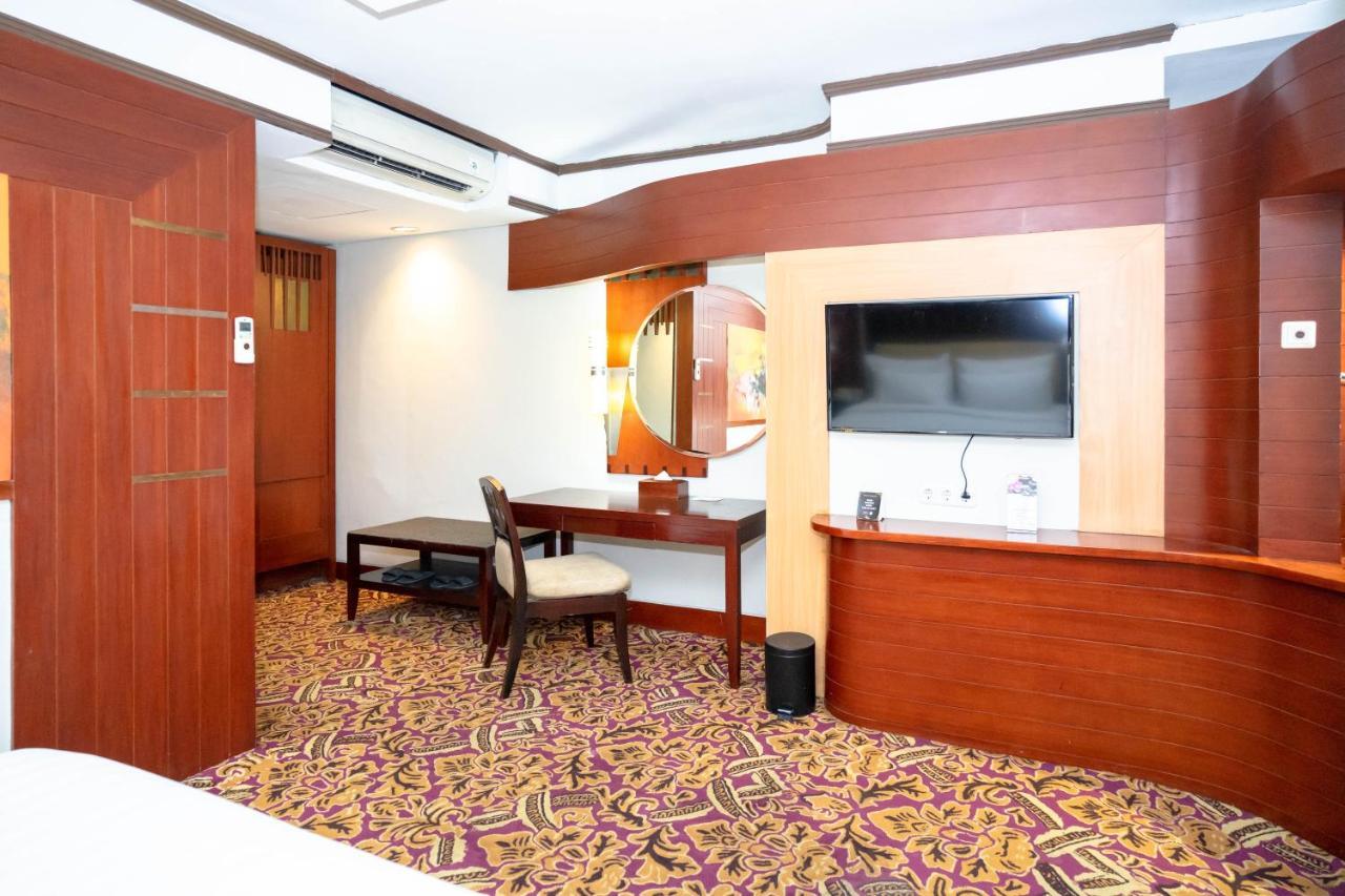Hotel Savoy Homann Bandung Exteriör bild