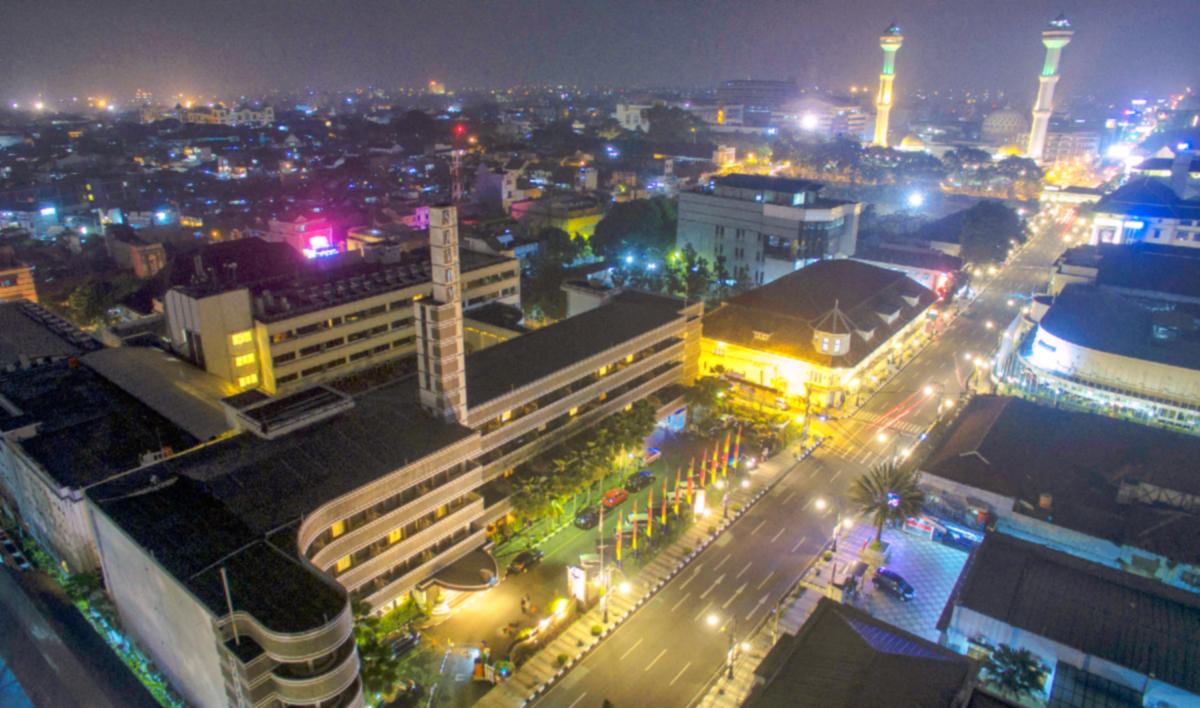 Hotel Savoy Homann Bandung Exteriör bild